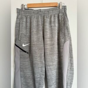 Nike men’s Heather gray joggers dri fit